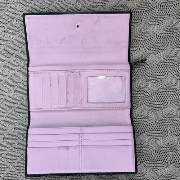 Coach Women’s Black Leather Trifold Wallet with Silver Hardware - Picture 4 of 9